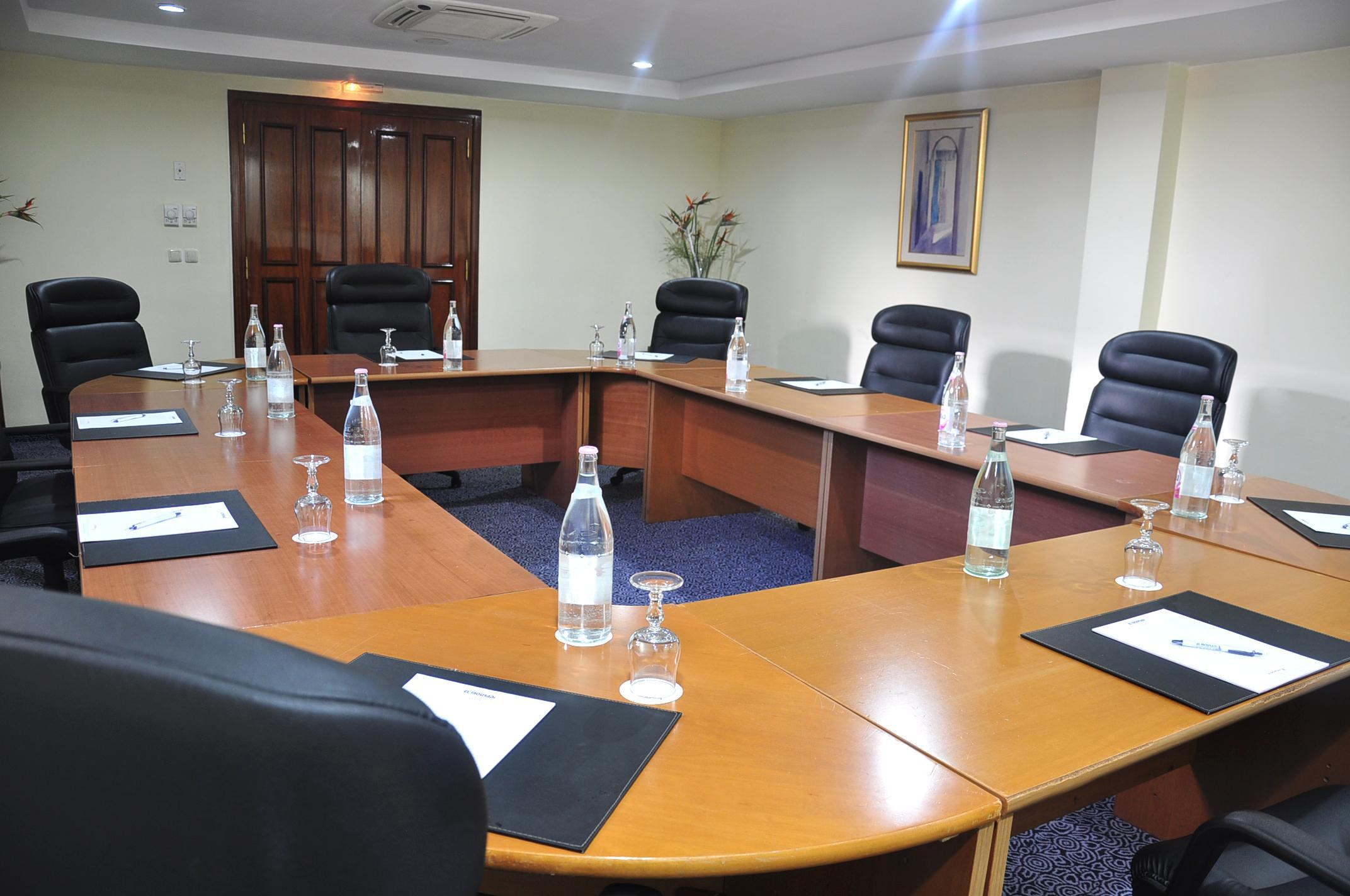 El Mouradi Gammarth Hotel Exterior photo A boardroom at a hotel