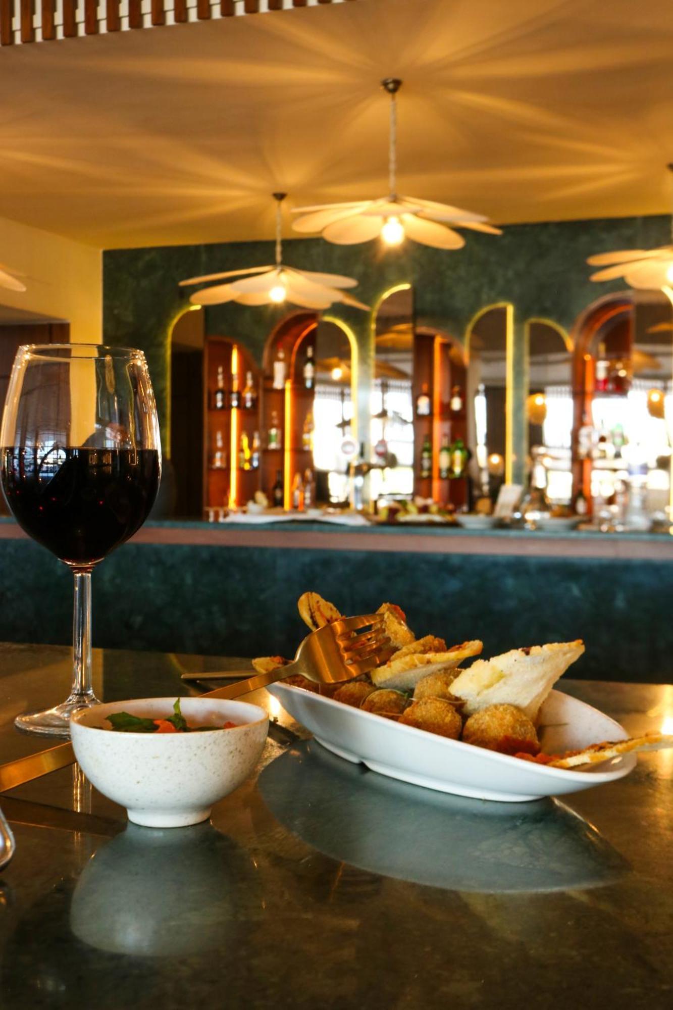 El Mouradi Gammarth Hotel Exterior photo A wine bar in Madrid, Spain